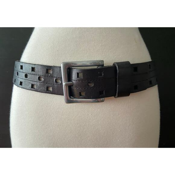 LEVI'S Black Leather Laser-Cut Belt Womens sz S - Picture 1 of 11